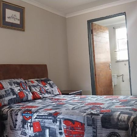 Jay'S Guest House 윗뱅크 외부 사진