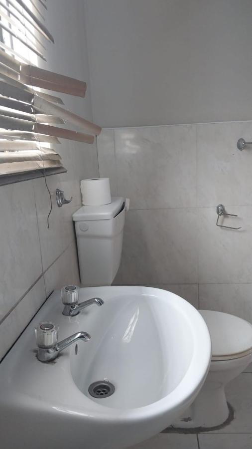Jay'S Guest House 윗뱅크 외부 사진